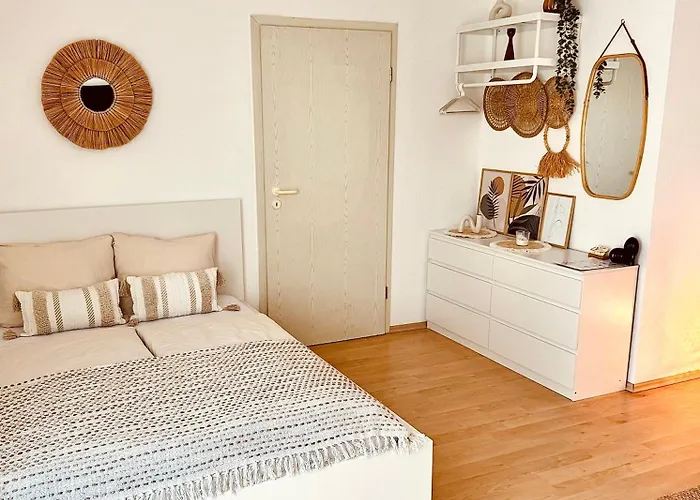 Dem 公寓 巴特什博